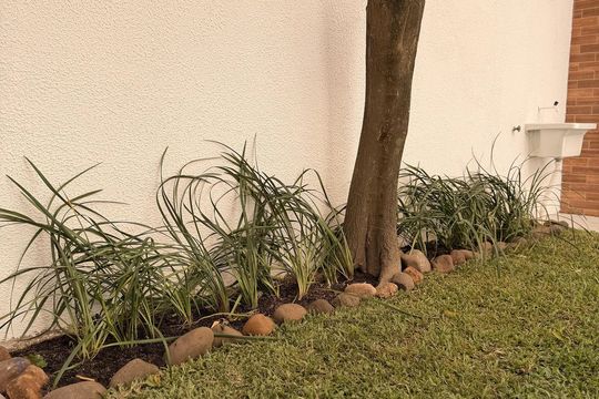 Área externa de apartamento à venda com 1 quarto, 42m² em Floresta, Porto Alegre