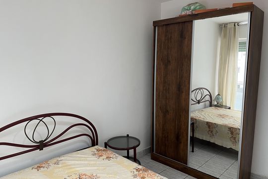 Quarto 1 de apartamento para alugar com 1 quarto, 50m² em Embaré, Santos