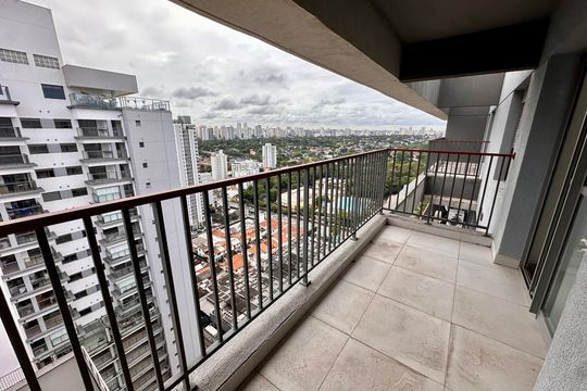 Varanda de kitnet/studio à venda com 2 quartos, 40m² em Santo Amaro, São Paulo