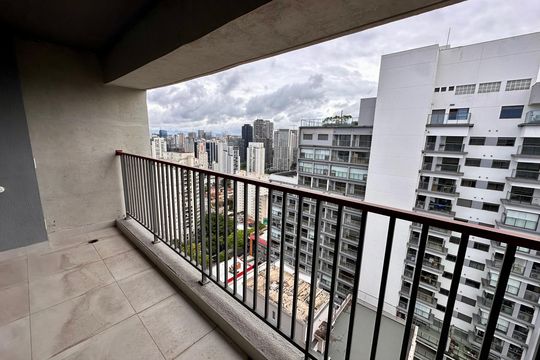 Varanda de kitnet/studio à venda com 2 quartos, 40m² em Santo Amaro, São Paulo