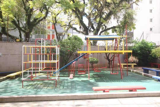 Área comum - Playground de apartamento para alugar com 2 quartos, 80m² em Bom Fim, Porto Alegre