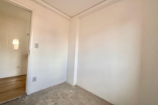 Quarto 1 de apartamento à venda com 2 quartos, 35m² em Vila Guarani (zona Sul), São Paulo
