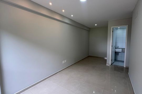 Apartamento para alugar com 2 quartos, 80m² em Recreio dos Bandeirantes, Rio de Janeiro