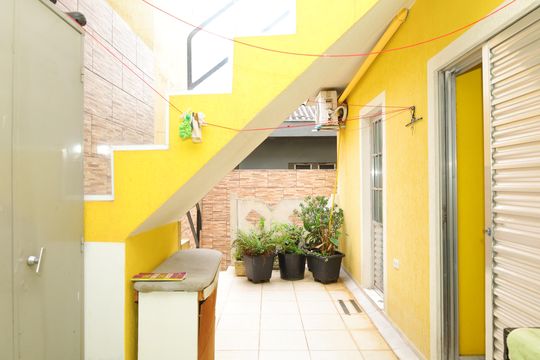 Área de Serviço de casa à venda com 3 quartos, 450m² em Limoeiro, São Paulo