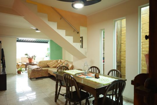 Casa à venda com 3 quartos, 450m² em Limoeiro, São Paulo