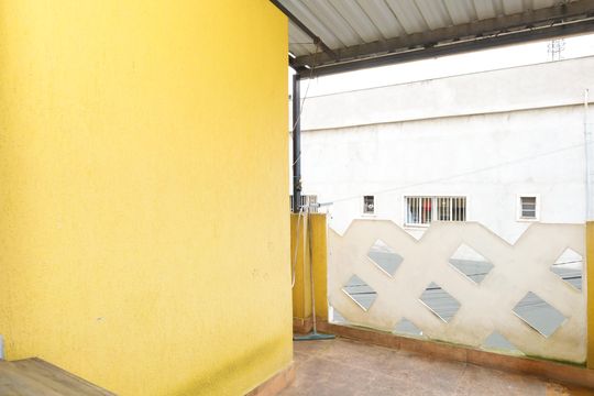 Área Pet de casa à venda com 3 quartos, 450m² em Limoeiro, São Paulo