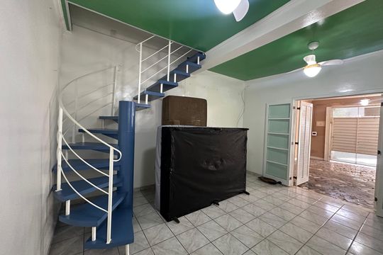 Sala de casa à venda com 2 quartos, 137m² em Vila Sao Luiz (valparaizo), Barueri