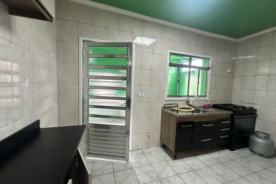 Cozinha de casa à venda com 2 quartos, 137m² em Vila Sao Luiz (valparaizo), Barueri
