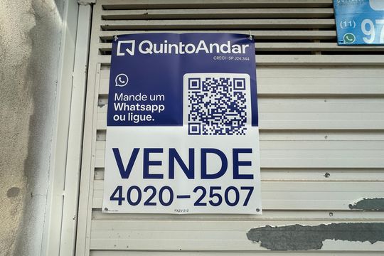 Fachada de casa à venda com 2 quartos, 137m² em Vila Sao Luiz (valparaizo), Barueri