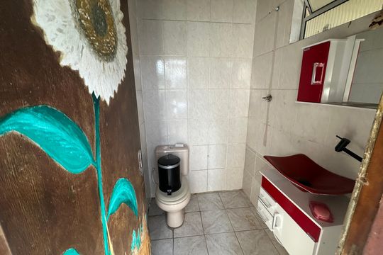 Banheiro 2 de casa à venda com 2 quartos, 137m² em Vila Sao Luiz (valparaizo), Barueri