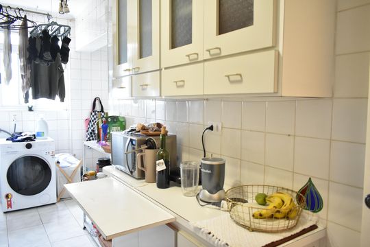 Cozinha de apartamento à venda com 2 quartos, 70m² em Indianópolis, São Paulo
