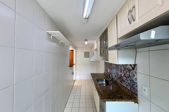 Cozinha de apartamento à venda com 2 quartos, 60m² em Pechincha, Rio de Janeiro