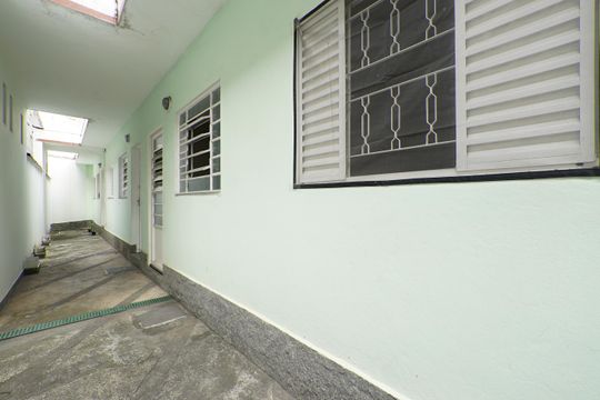 Entrada de casa para alugar com 1 quarto, 30m² em Vila Mariana, São Paulo