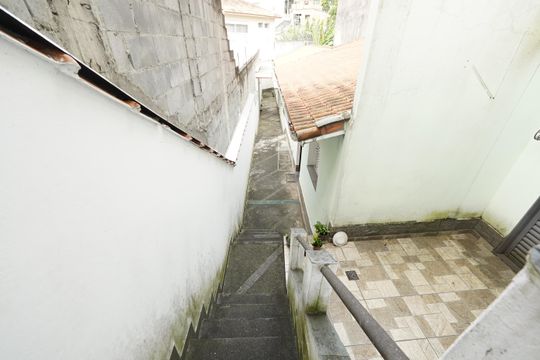 Entrada de casa para alugar com 1 quarto, 30m² em Vila Mariana, São Paulo