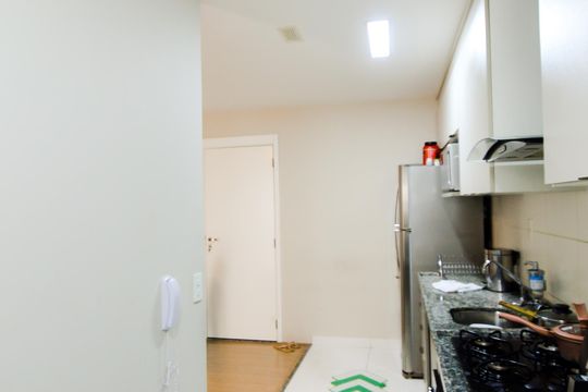 Cozinha  de apartamento à venda com 2 quartos, 58m² em Picanço, Guarulhos