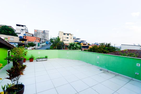 Varanda de casa à venda com 3 quartos, 360m² em Cid Parque Alvorada, Guarulhos