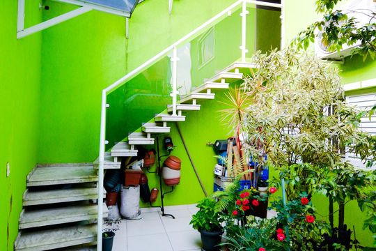 Quintal de casa à venda com 3 quartos, 360m² em Cid Parque Alvorada, Guarulhos