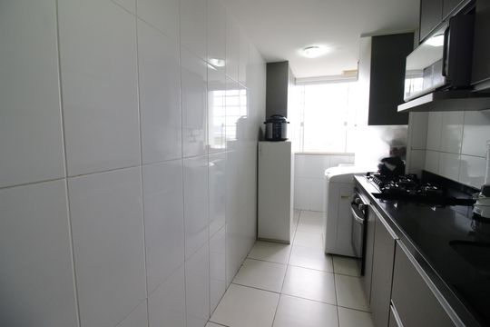 Cozinha de apartamento para alugar com 3 quartos, 98m² em Barra da Tijuca, Rio de Janeiro