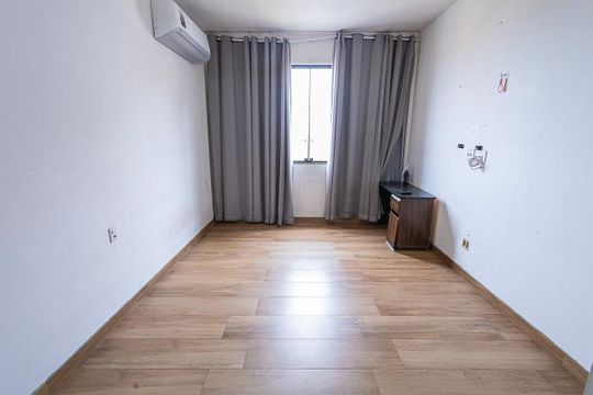 quarto 2 / suite de casa para alugar com 3 quartos, 250m² em São Damião, Belo Horizonte