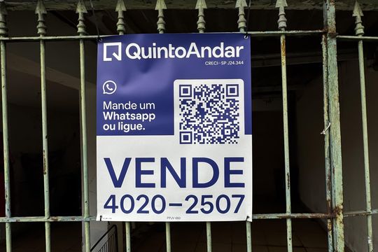 Placa  de casa à venda com 3 quartos, 120m² em Jardim Santa Rita, São Paulo