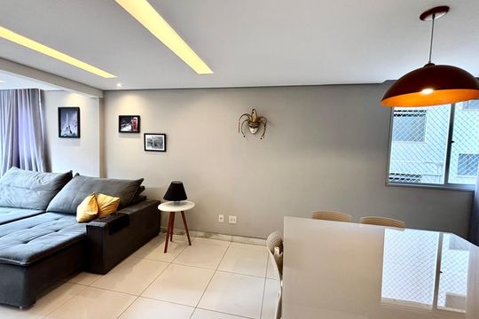 Apartamento à venda com 4 quartos, 130m² em Buritis, Belo Horizonte