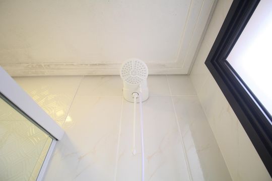 Banheiro da Suíte de apartamento para alugar com 2 quartos, 72m² em Jardim Maria Rosa, Taboão da Serra