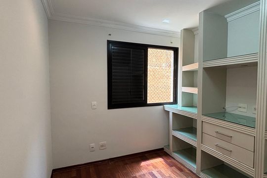 Quarto 1 de apartamento para alugar com 3 quartos, 90m² em Chácara Inglesa, São Paulo