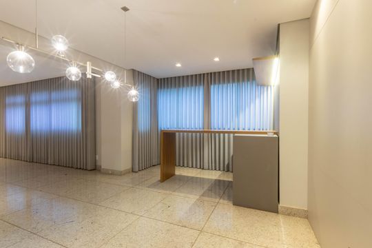 Sala de apartamento à venda com 3 quartos, 160m² em Belvedere, Belo Horizonte