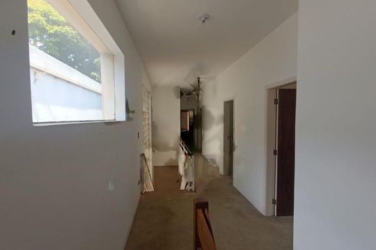 Casa à venda com 3 quartos, 300m² em Planalto Paulista, São Paulo