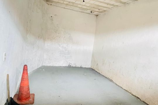 Garagem de casa para alugar com 2 quartos, 200m² em Jardim Adelina, Cotia