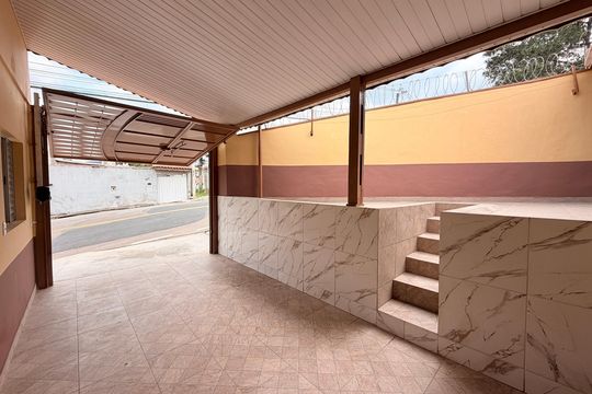 Garagem de casa para alugar com 2 quartos, 200m² em Jardim Guanabara, Jundiaí