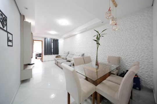 Sala de casa à venda com 3 quartos, 170m² em Jardim Ponte Rasa, São Paulo