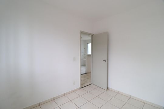 Quarto 1 de apartamento para alugar com 2 quartos, 44m² em Shopping Park, Uberlândia