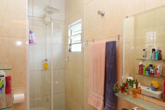 Banheiro - Suíte 1 de casa de condomínio à venda com 2 quartos, 72m² em Cidade Líder, São Paulo