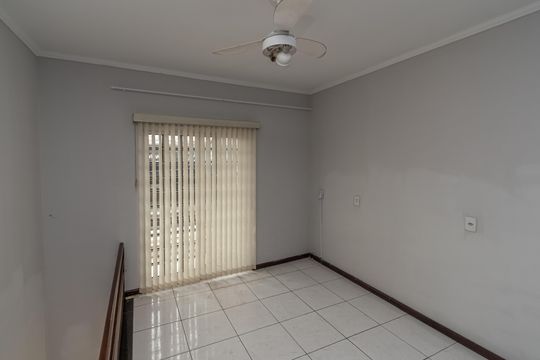 Cozinha  de casa para alugar com 2 quartos, 100m² em Loteamento Remanso Campineiro, Hortolândia