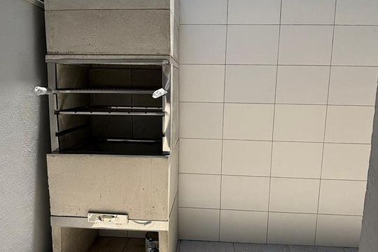 Área externa de casa para alugar com 2 quartos, 68m² em Vila Nova Bonsucesso, Guarulhos