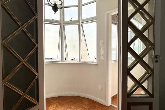 Apartamento para alugar com 4 quartos, 200m² em Copacabana, Rio de Janeiro