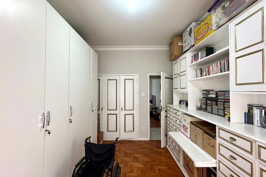 Apartamento para alugar com 4 quartos, 200m² em Copacabana, Rio de Janeiro