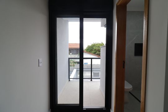 Varanda de casa à venda com 3 quartos, 130m² em Jardim Ubirajara, São Paulo