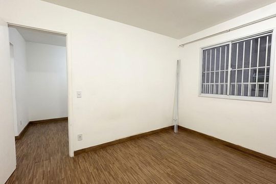 Quarto 1 de apartamento para alugar com 2 quartos, 49m² em Jardim Iguatemi, São Paulo