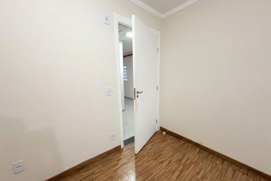 Quarto 2 de apartamento para alugar com 2 quartos, 49m² em Jardim Iguatemi, São Paulo