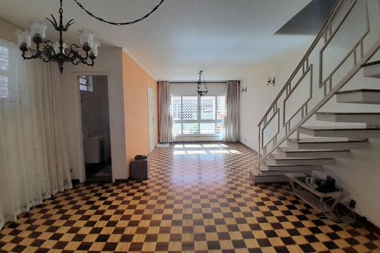 Casa à venda com 3 quartos, 146m² em Planalto Paulista, São Paulo