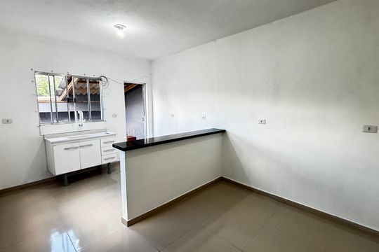 Sala - Cozinha de casa para alugar com 2 quartos, 50m² em Jardim do Estádio, Santo André