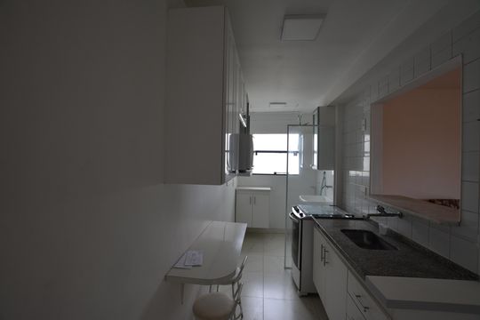 COZINHA  de apartamento à venda com 3 quartos, 63m² em Vila Sonia, São Paulo