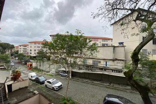 Vista Sala de apartamento para alugar com 3 quartos, 73m² em Pilares, Rio de Janeiro
