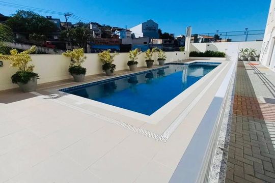Área externa de apartamento à venda com 2 quartos, 58m² em Jardim Itapark, Mauá