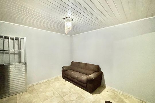 Sala de casa para alugar com 1 quarto, 55m² em Guaianases, São Paulo