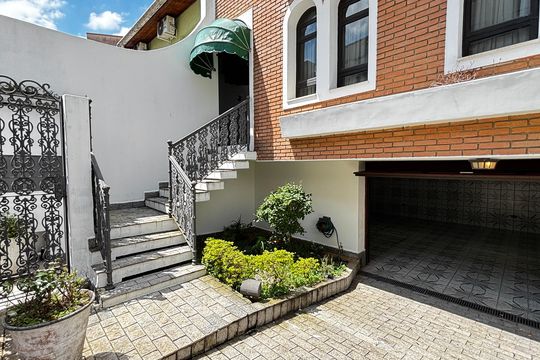 Garagem - Quintal de apartamento para alugar com 3 quartos, 350m² em Vila Alpina, Santo André