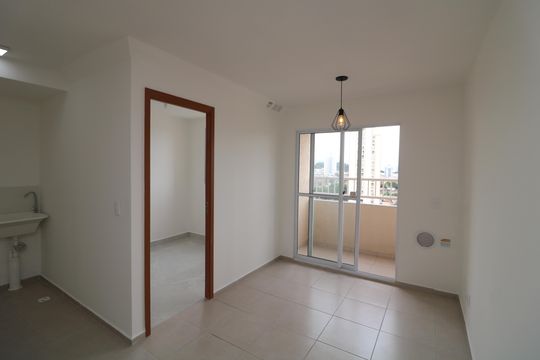 Apartamento para alugar com 2 quartos, 36m² em Vila Antonieta, São Paulo