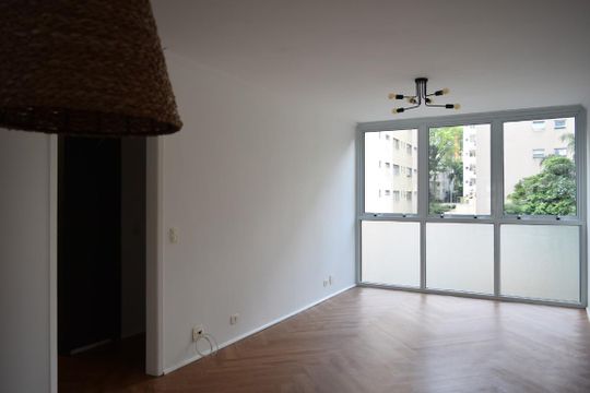 Sala de apartamento à venda com 2 quartos, 76m² em Jardim Paulista, São Paulo